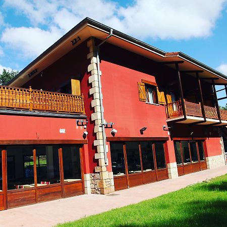 Txikierdi Alde Auto Check-In Hotel Oiartzun Eksteriør billede